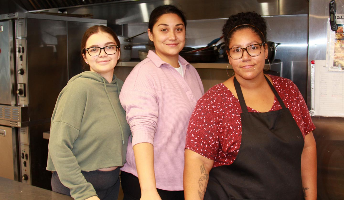 welcome centre shelter food services team